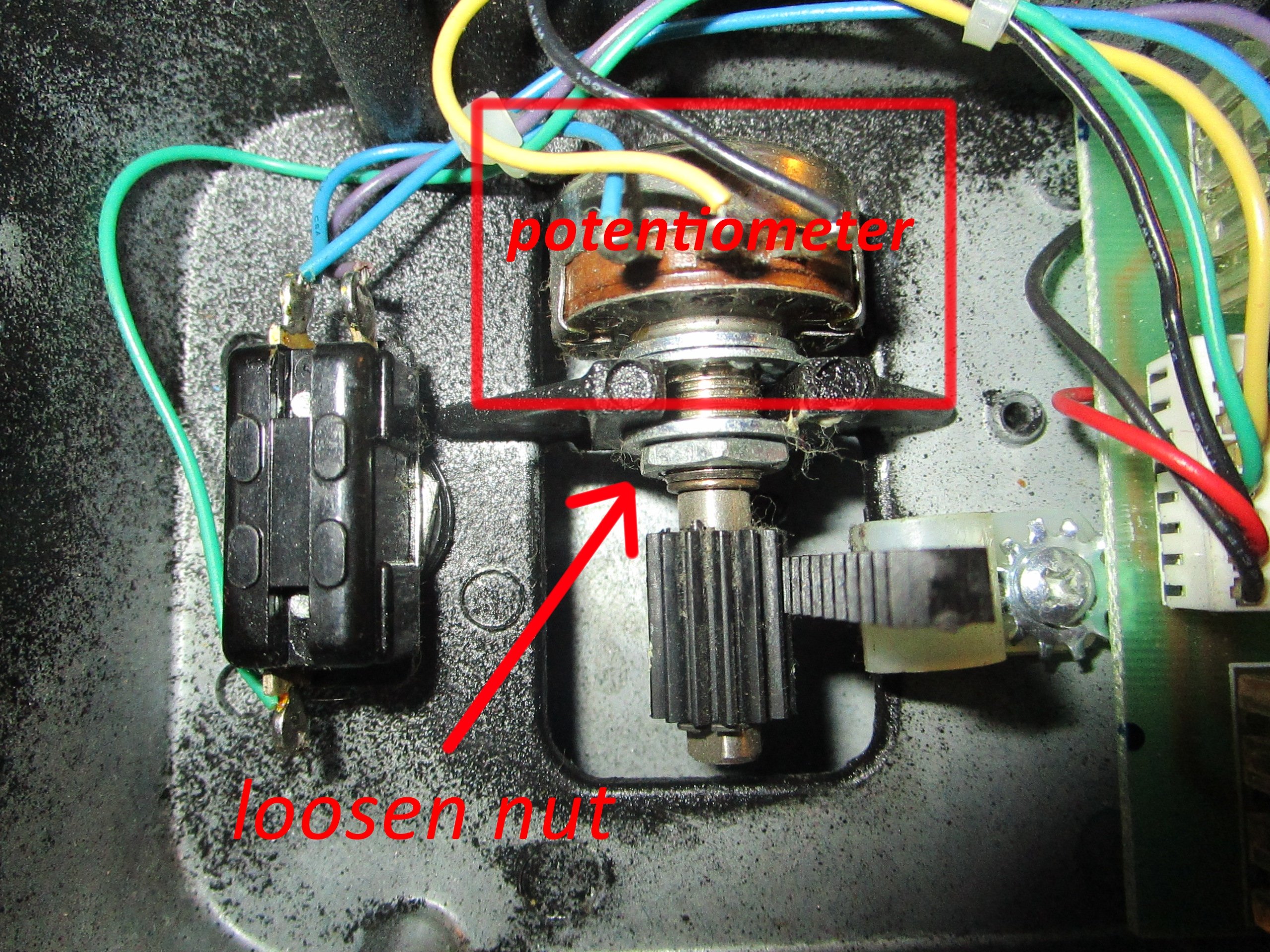 Cleaning the 'pot' on a Crybaby Wah (or anything for that matter